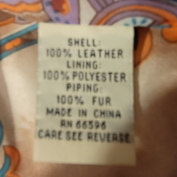 Georggiou Studio -Vintage Fur and Leather Embroidered Vest - Picture 8 of 9